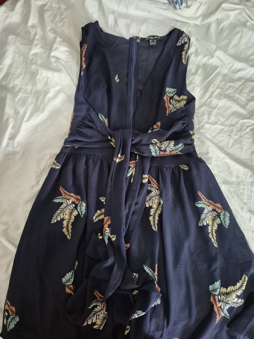 Women’s Navy Floral Tie-Front Midi Dress